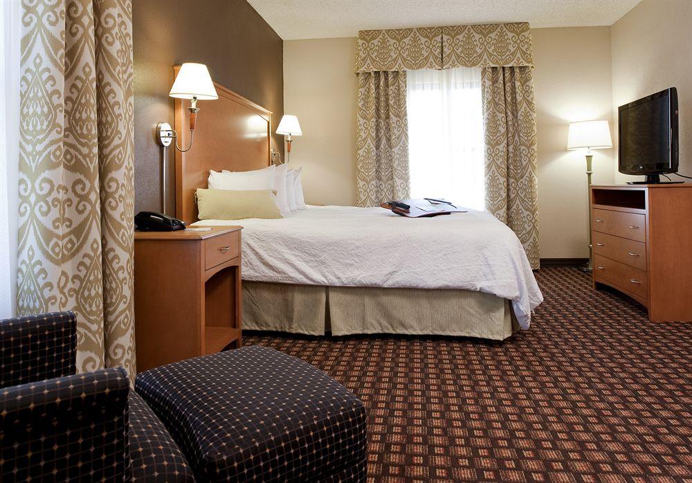 Hampton Inn & Suites Nashville-Vanderbilt-Elliston Place Exterior foto