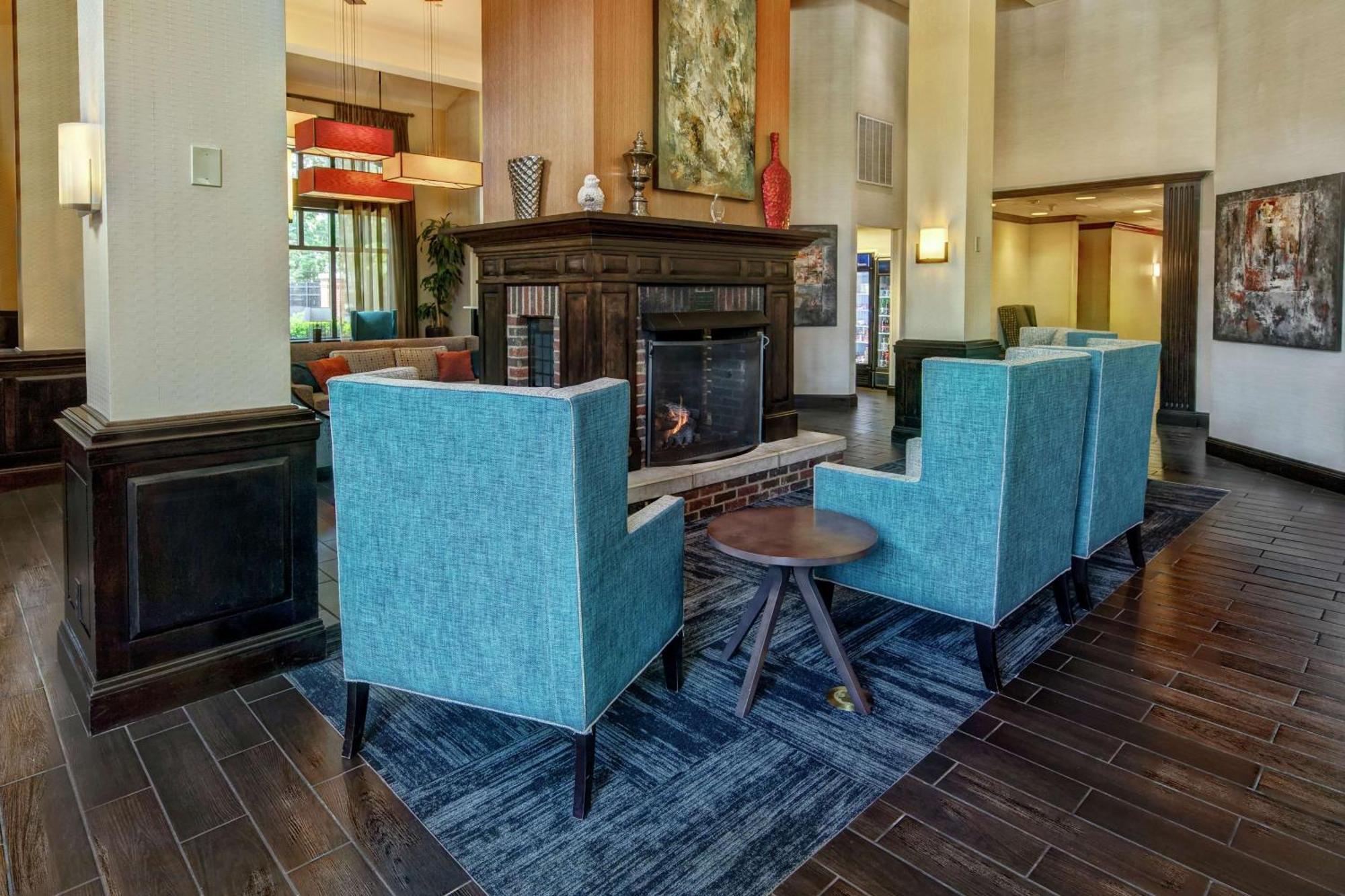 Hampton Inn & Suites Nashville-Vanderbilt-Elliston Place Exterior foto